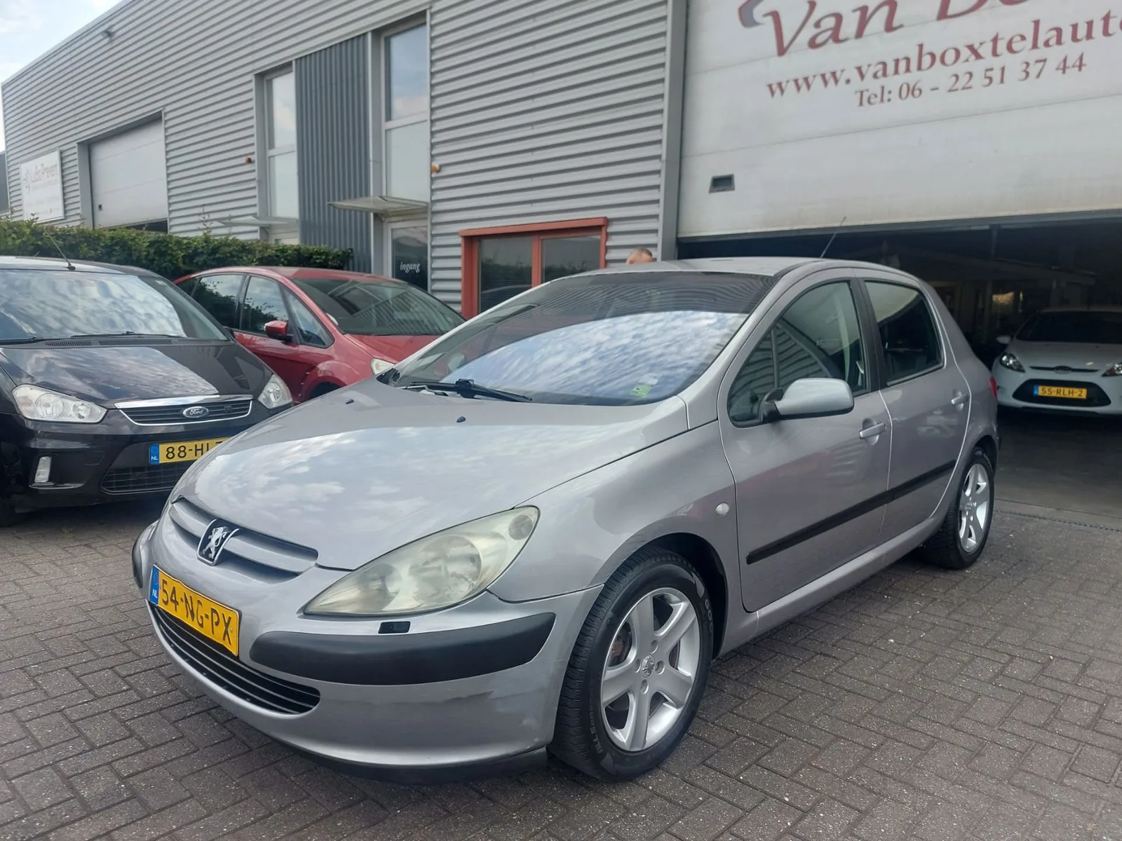 Peugeot 307 (2003) — foto 1