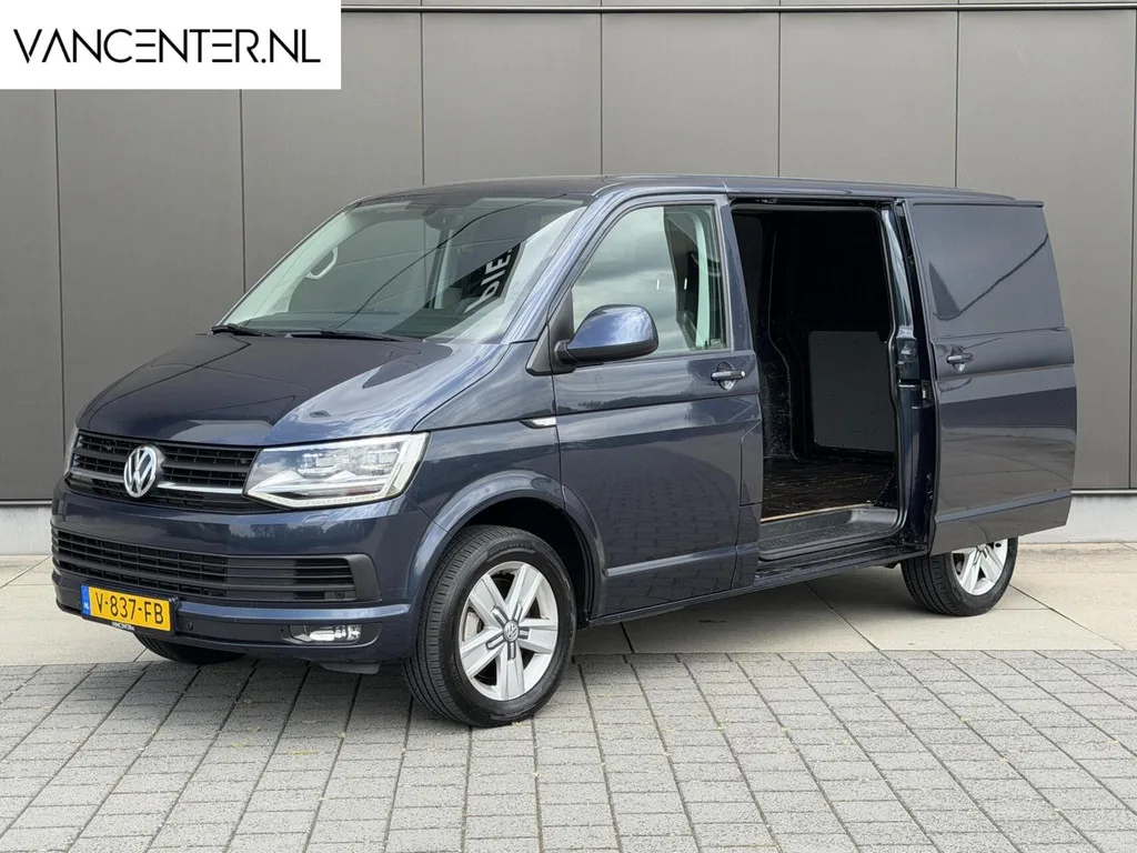 Volkswagen Transporter (2017) — foto 1