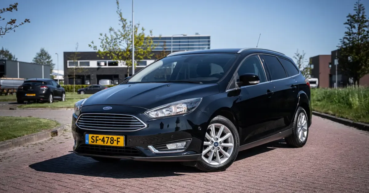 Ford Focus (2017) — foto 1