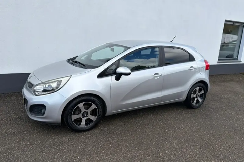 Kia Rio (2011)
