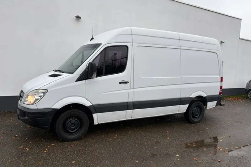 Mercedes-Benz Sprinter (2012)