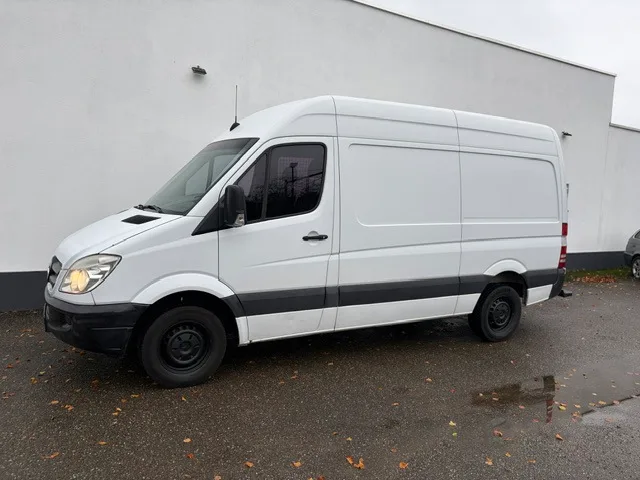 Mercedes-Benz Sprinter (2012) — foto 1