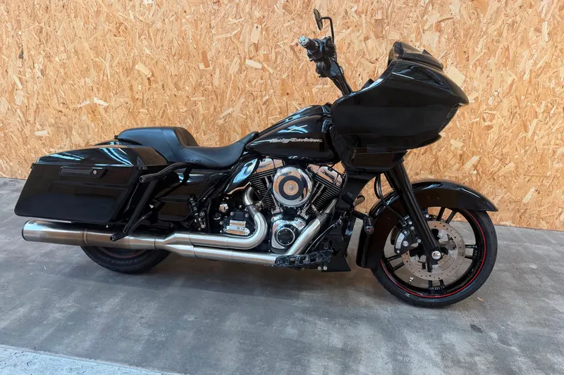 Harley-Davidson Road Glide (2016)