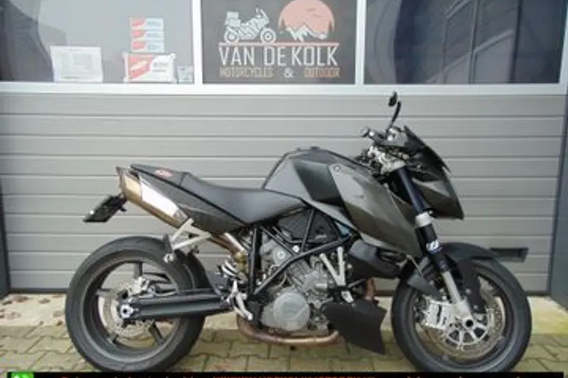 KTM Super Duke 990 (2011)