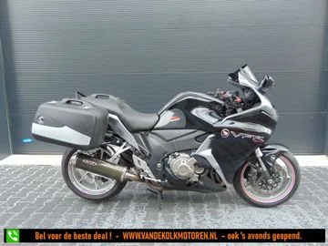 Honda VFR (2011) — foto 1