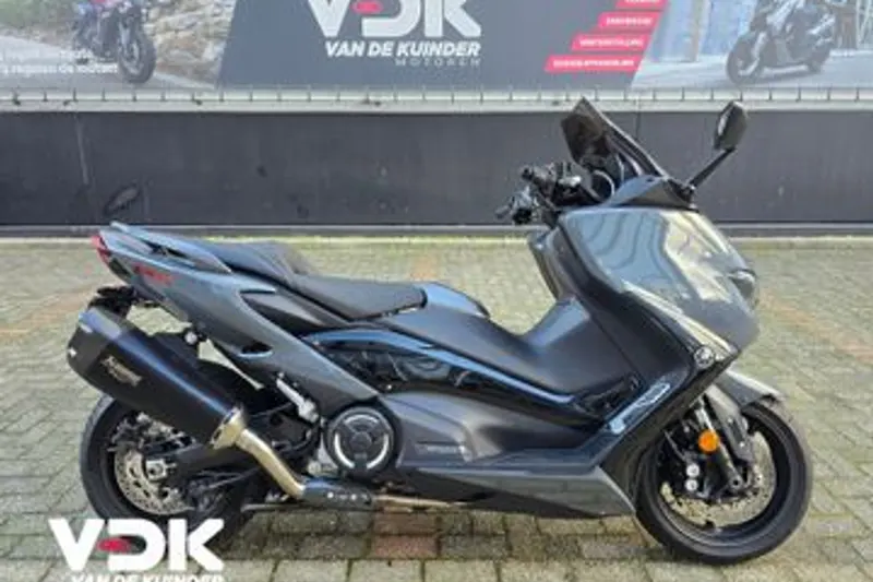 Yamaha TMAX 560 (2021)