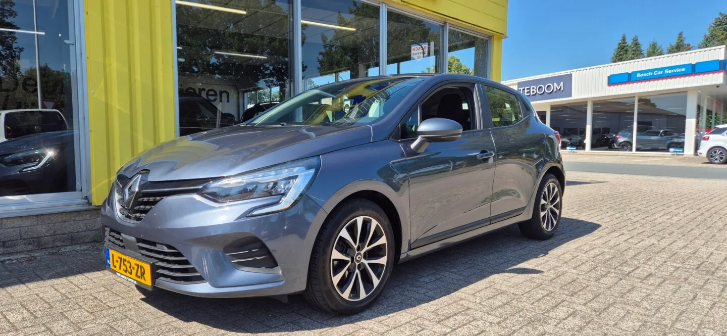 Renault Clio (2021) — foto 1