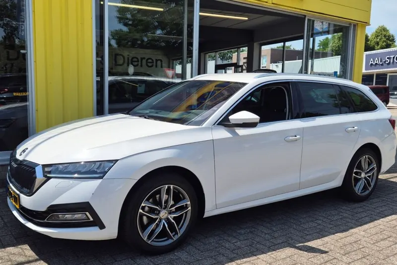Škoda Octavia (2022)
