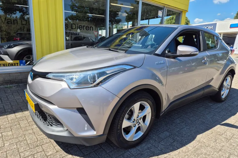 Toyota C-HR (2019)