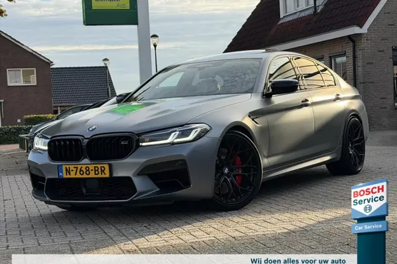 BMW M5 (2021)