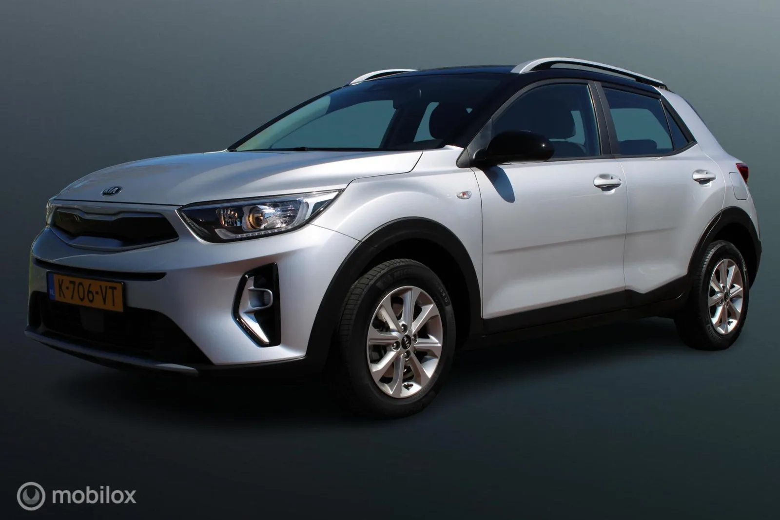 Kia Stonic (2021) — foto 1