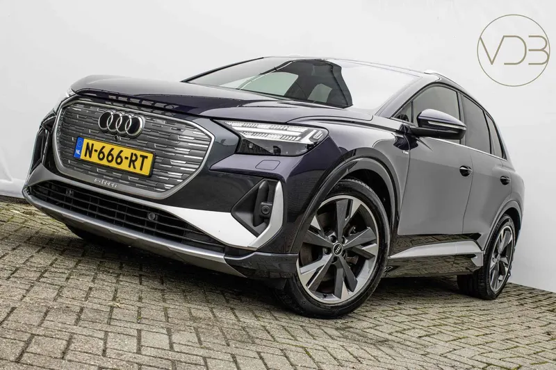 Audi Q4 e-tron (2021)