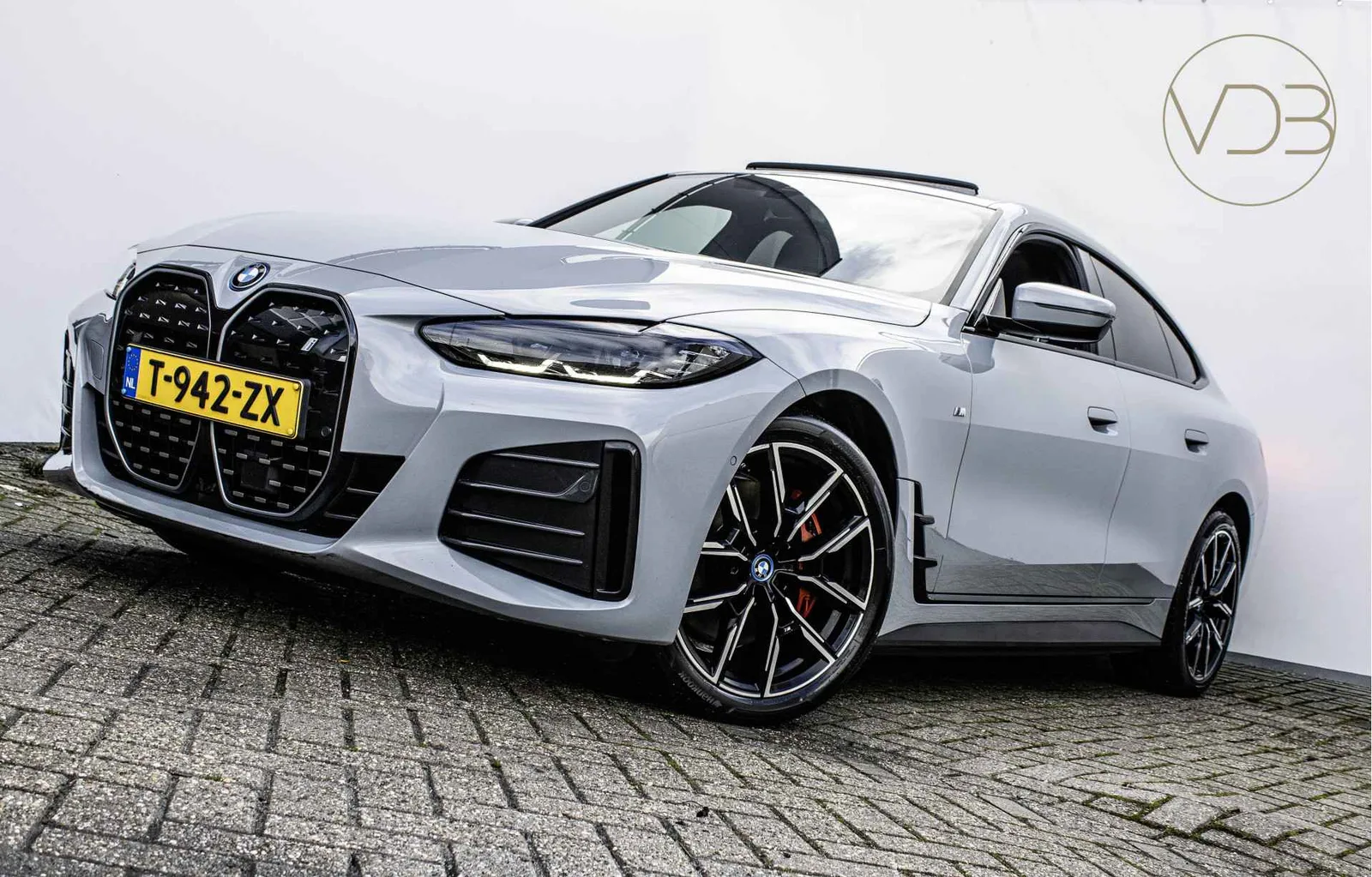 BMW i4 (2023) — foto 1