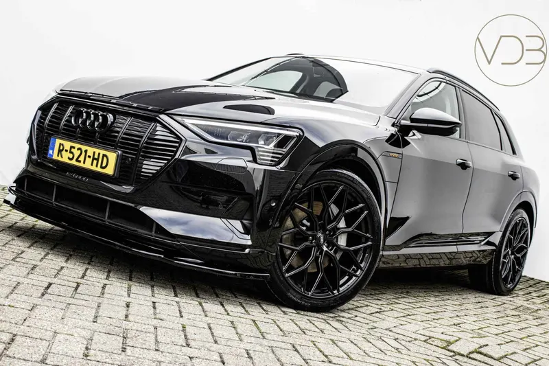 Audi e-tron (2022)
