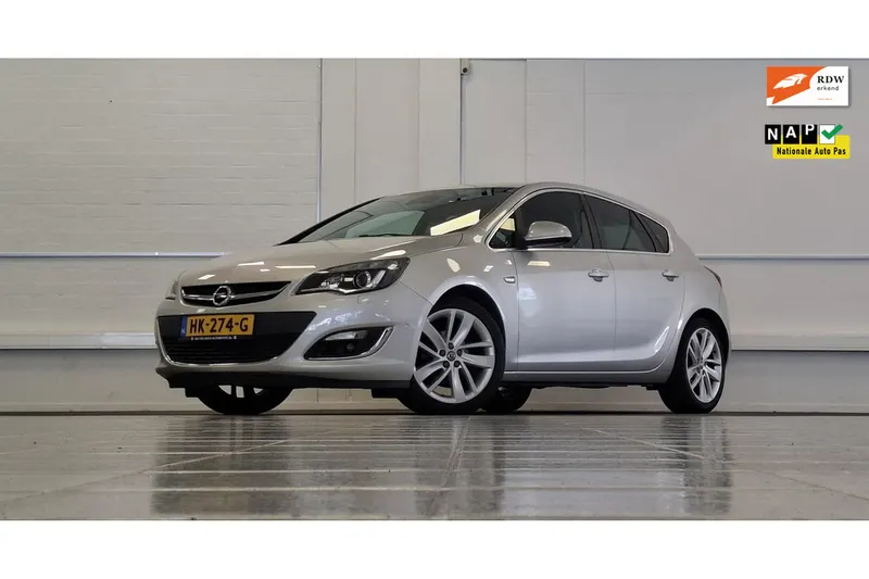 Opel Astra (2015)