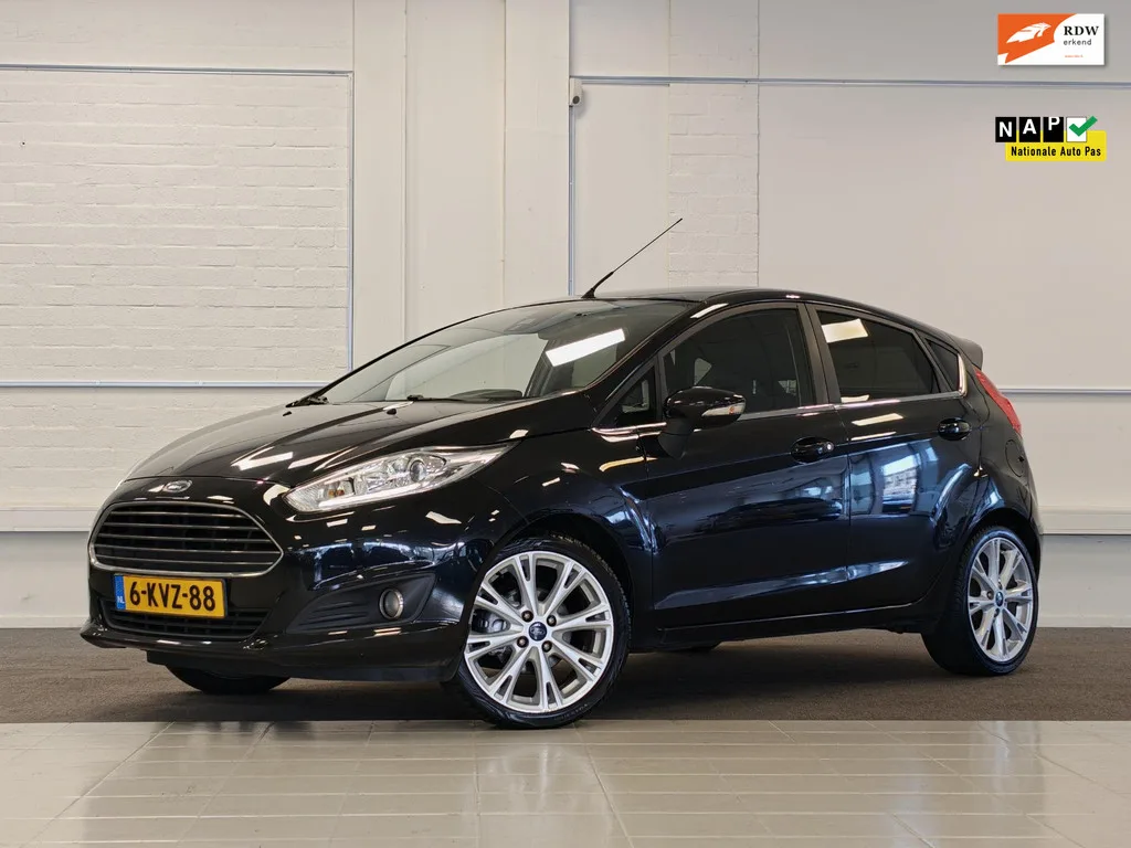 Ford Fiesta (2013) — foto 1
