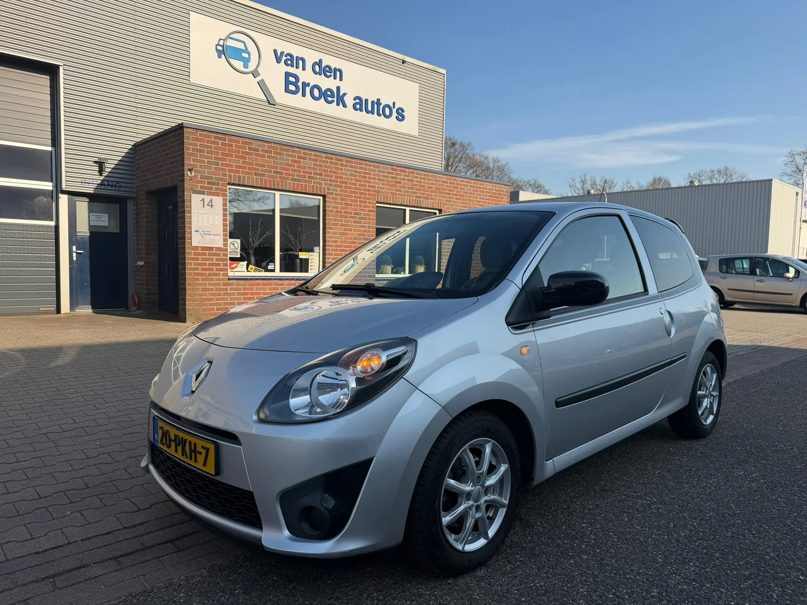Renault Twingo (2011) — foto 1