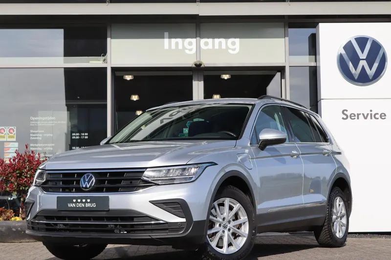 Volkswagen Tiguan (2022)
