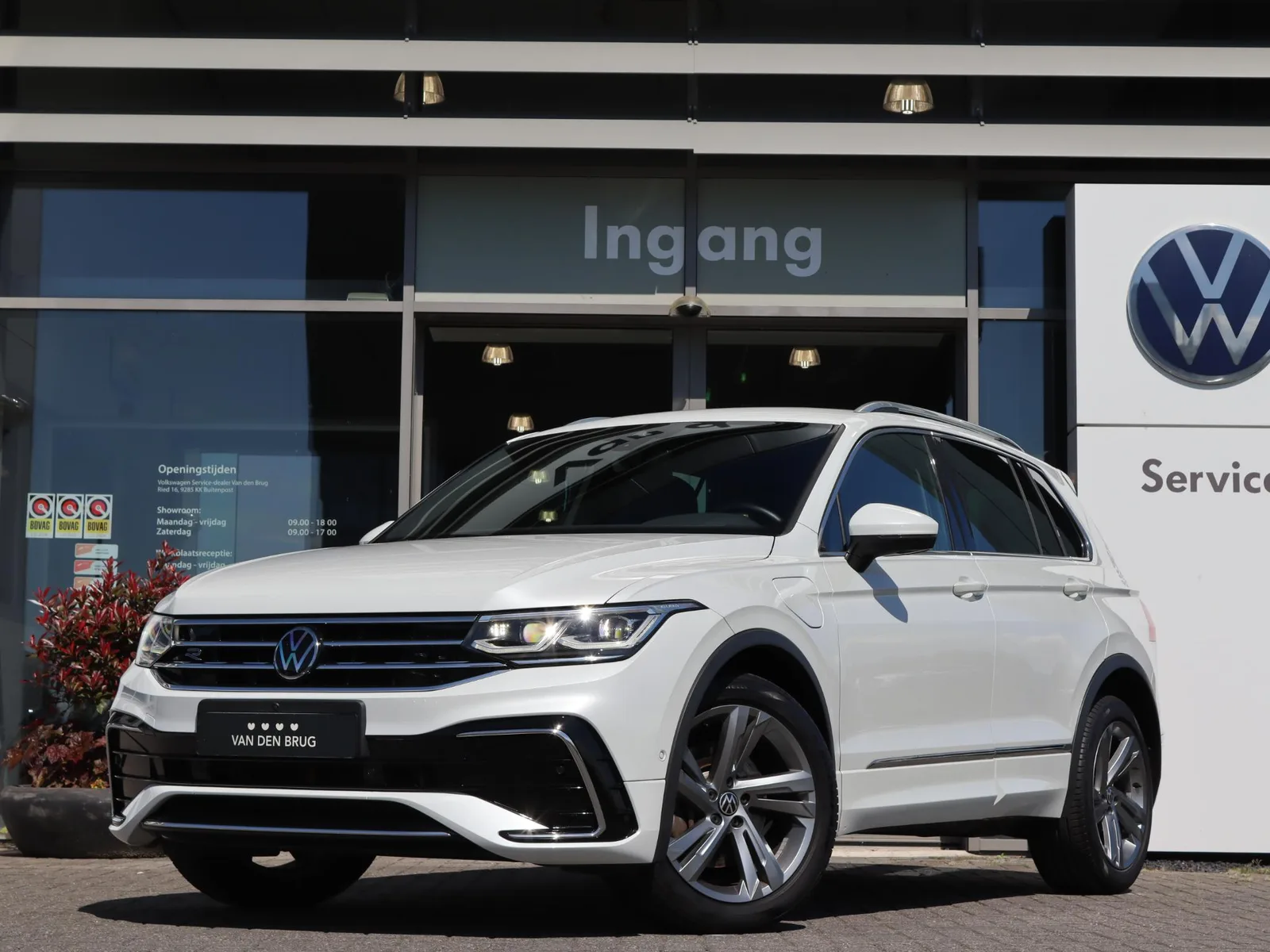 Volkswagen Tiguan (2022) — foto 1