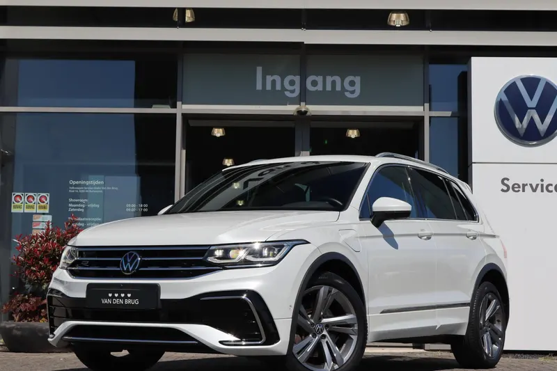 Volkswagen Tiguan (2022)