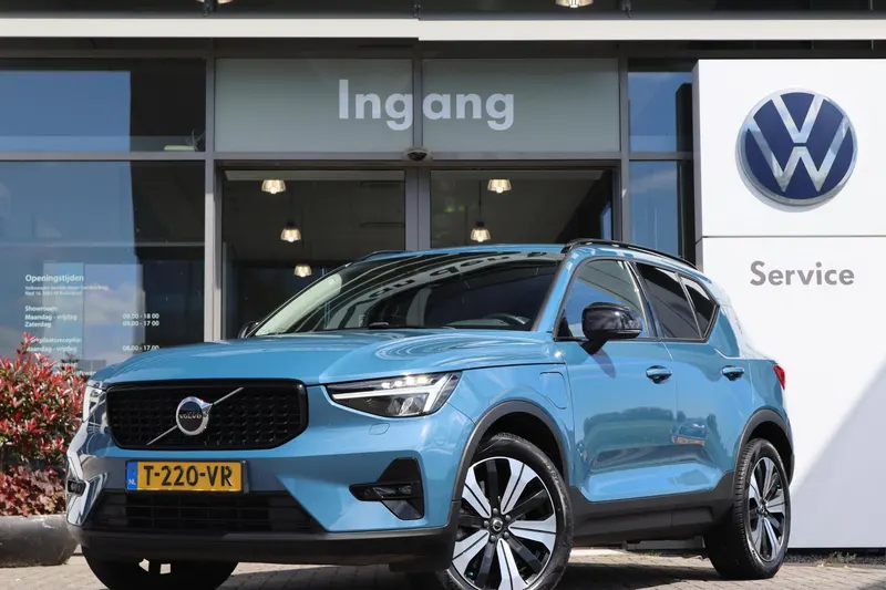 Volvo XC40 (2022)