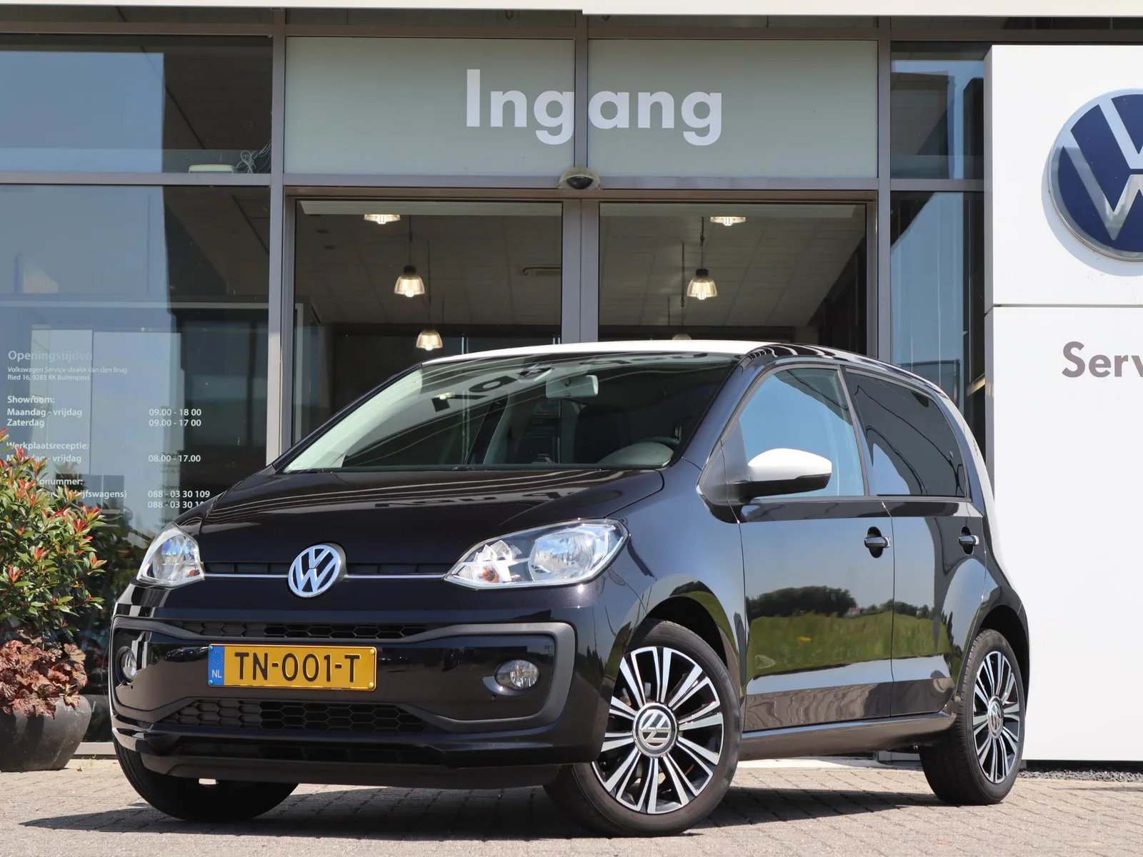 Volkswagen Up! (2018) — foto 1