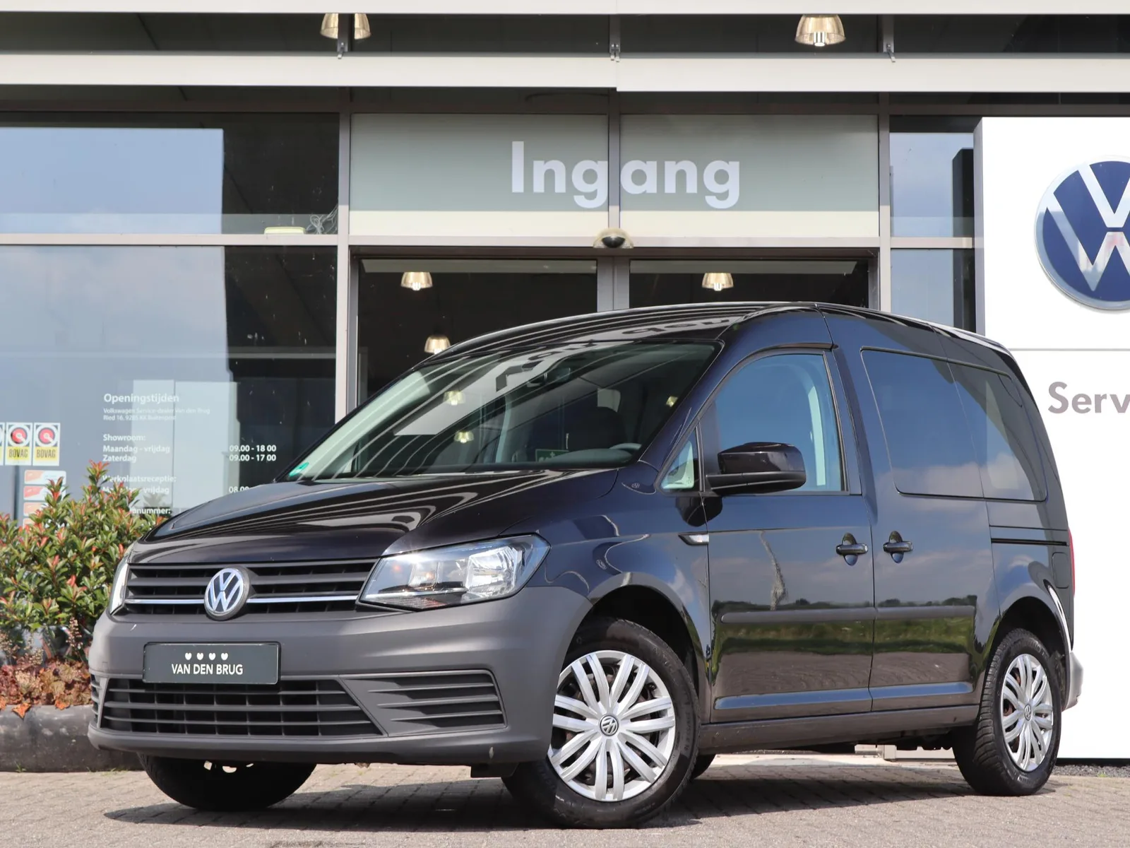 Volkswagen Caddy (2017) — foto 1