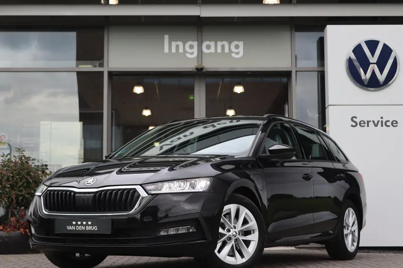 Škoda Octavia (2023)