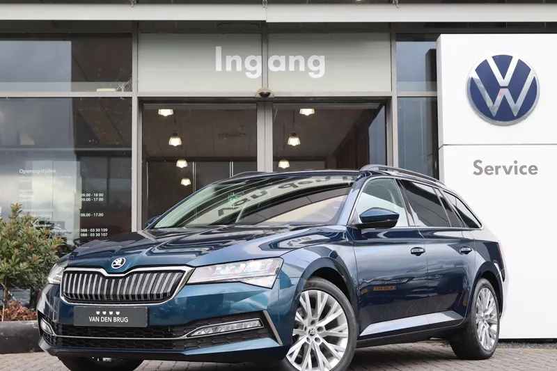 Škoda Superb (2022)