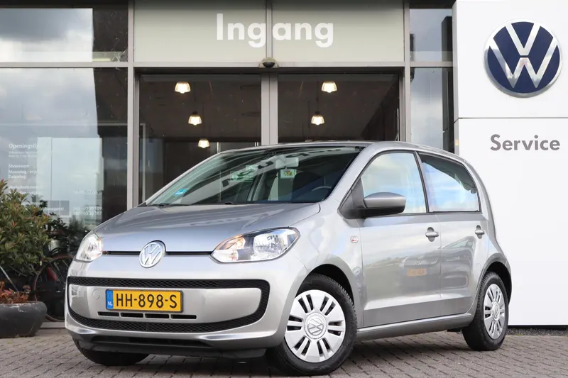 Volkswagen Up! (2015)