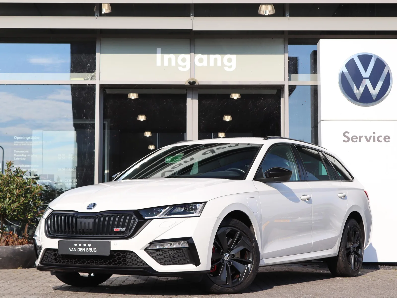 Škoda Octavia (2023) — foto 1