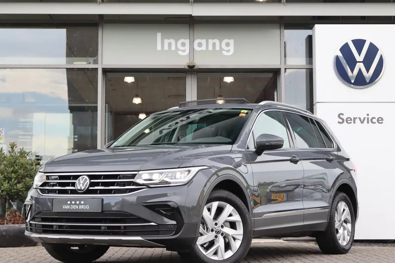 Volkswagen Tiguan (2022)