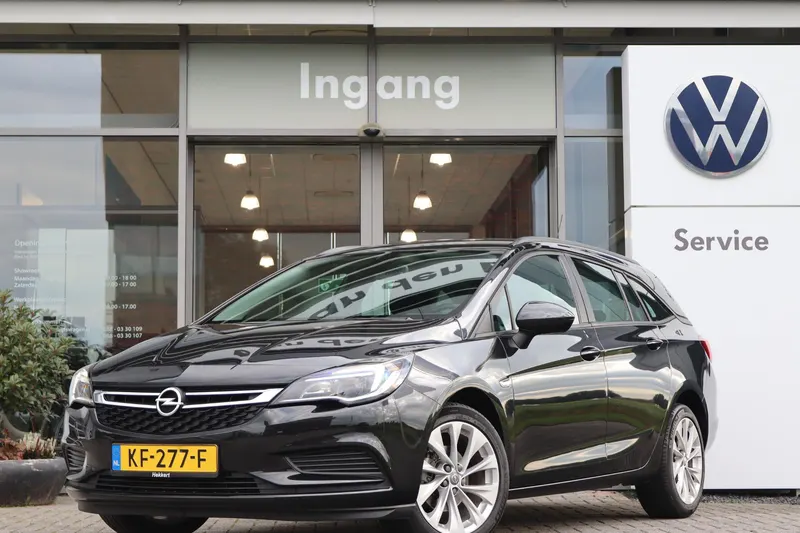 Opel Astra (2016)