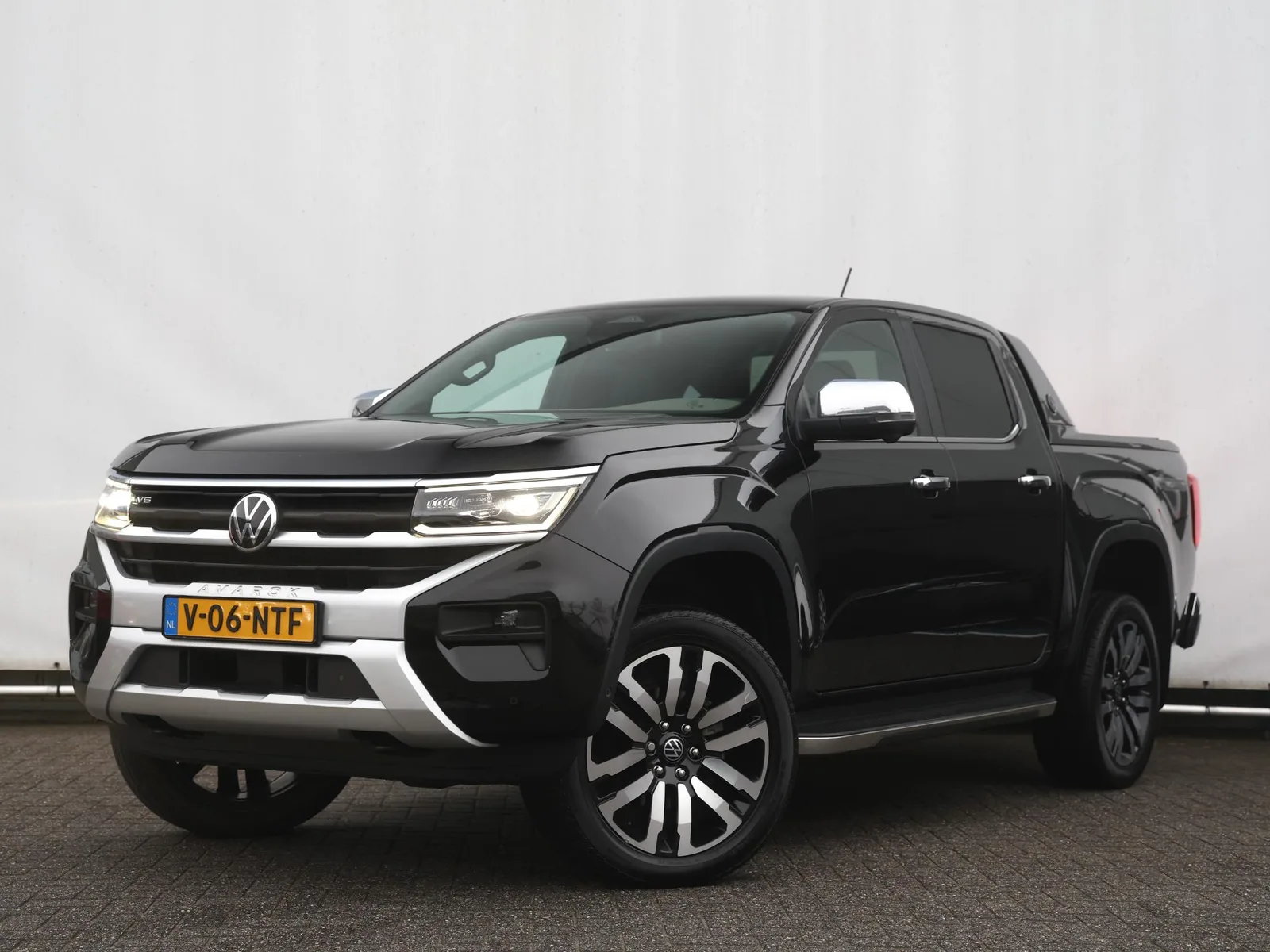 Volkswagen Amarok (2023) — foto 1