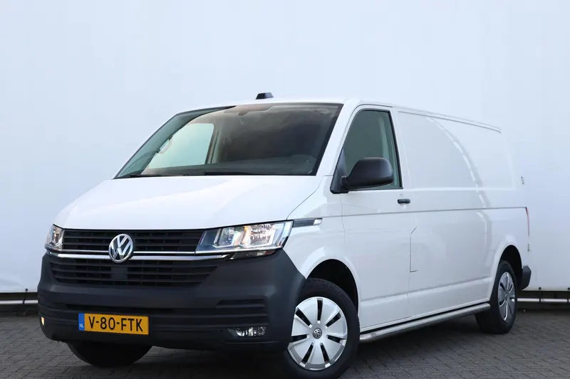 Volkswagen Transporter (2024)