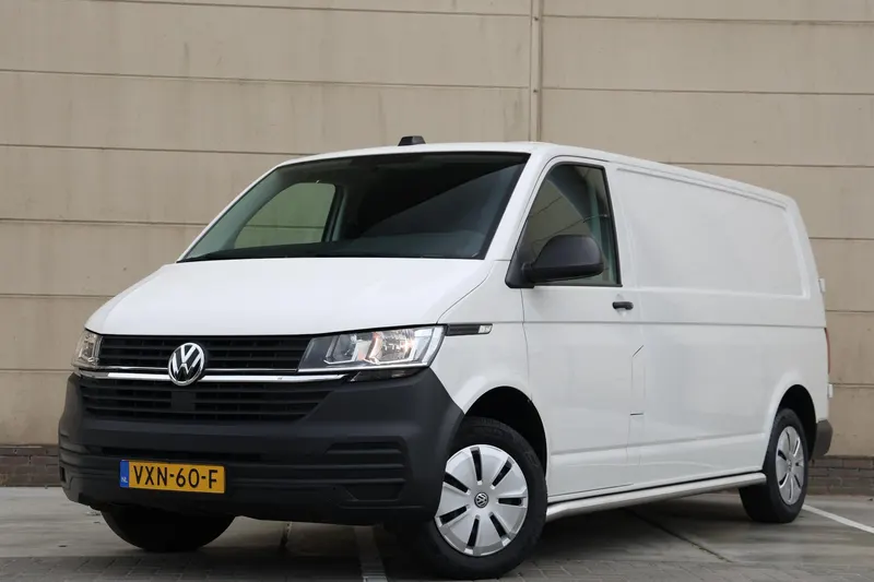 Volkswagen Transporter (2023)