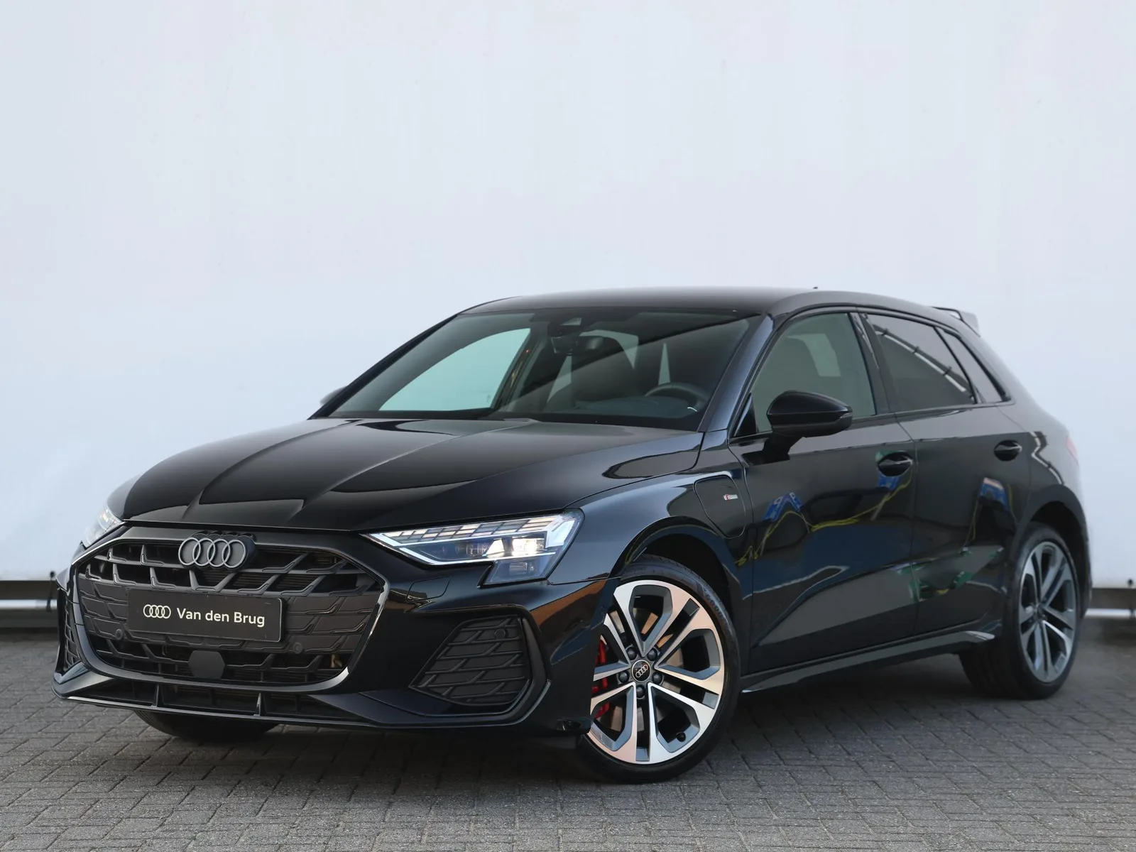 Audi A3 (2025) — foto 1
