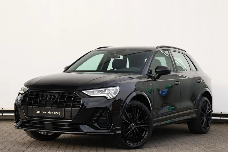 Audi Q3 (2022)