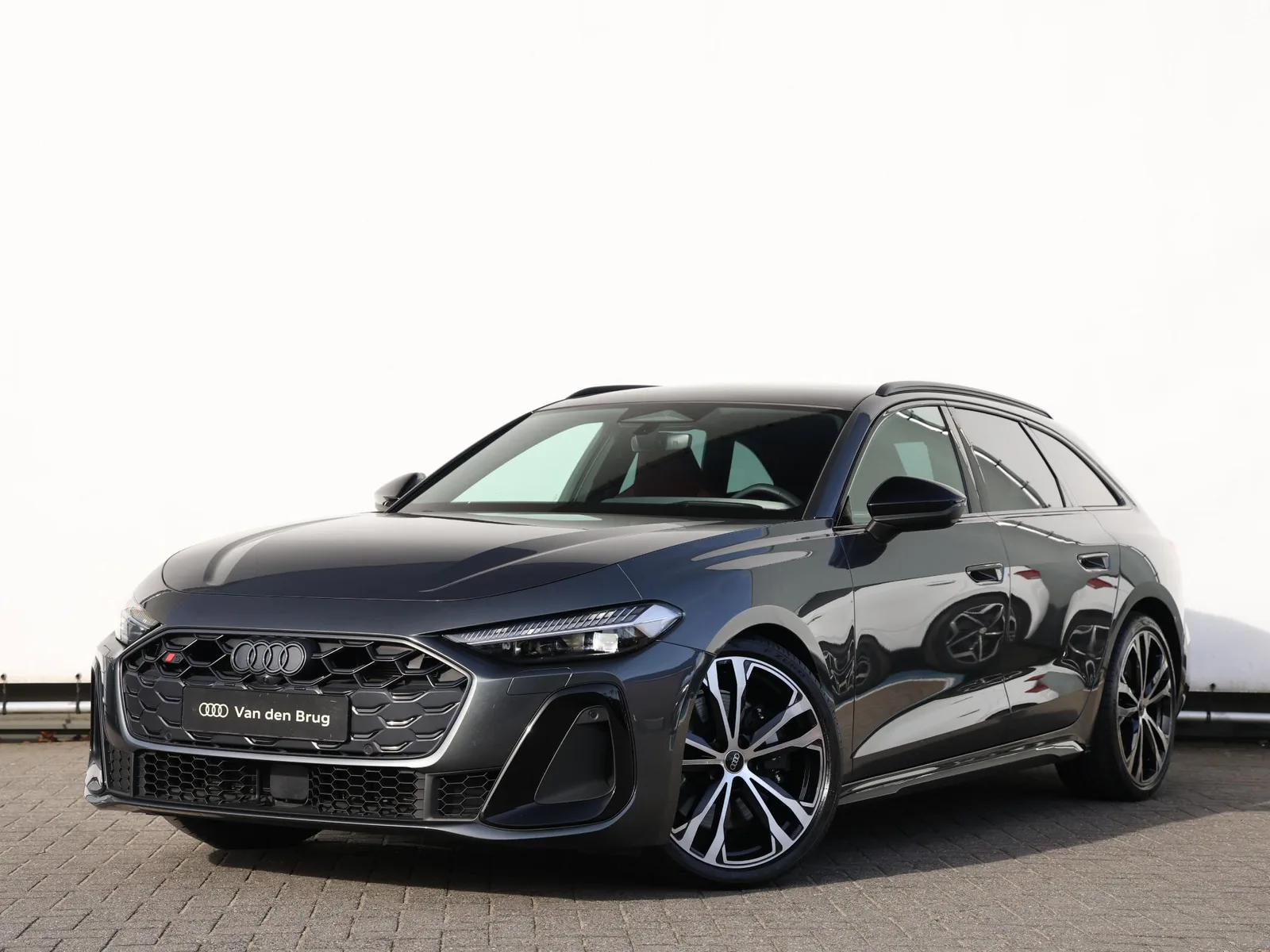 Audi S5 (2025) — foto 1