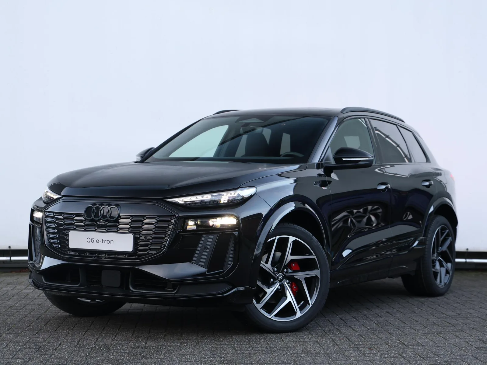 Audi Q6 e-tron (2026) — foto 1