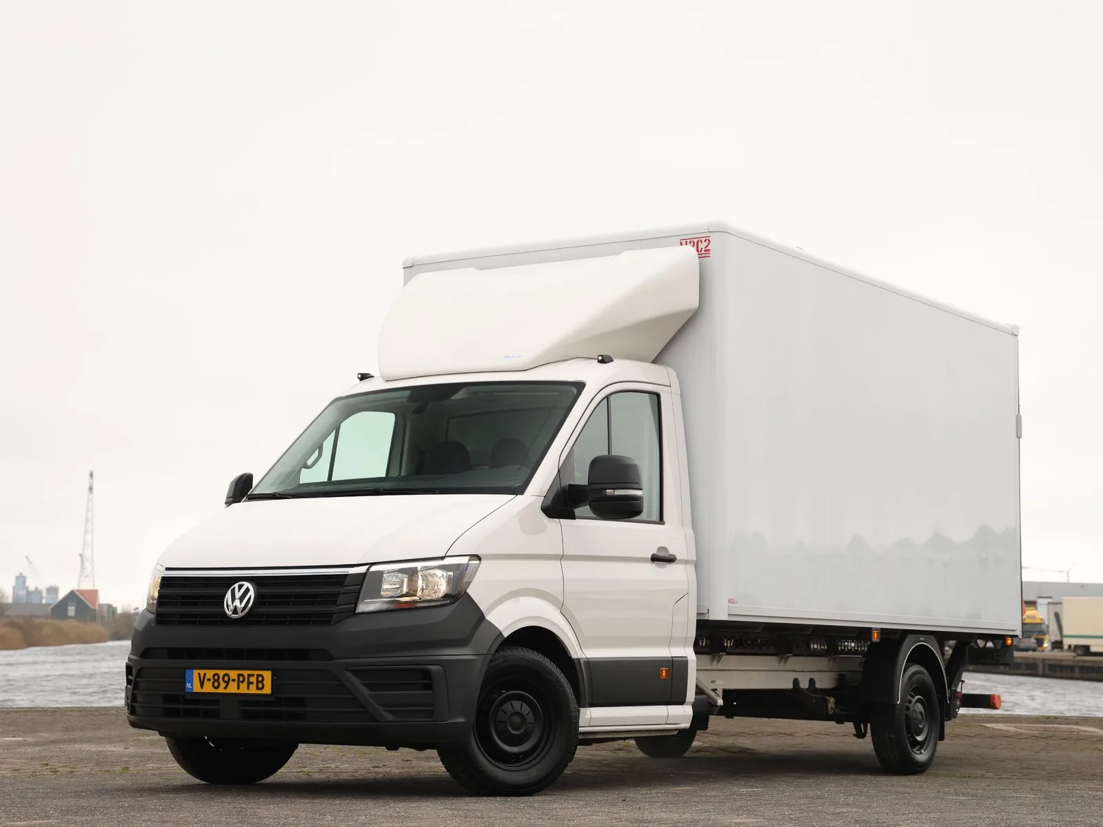 Volkswagen Crafter (2023) — foto 1