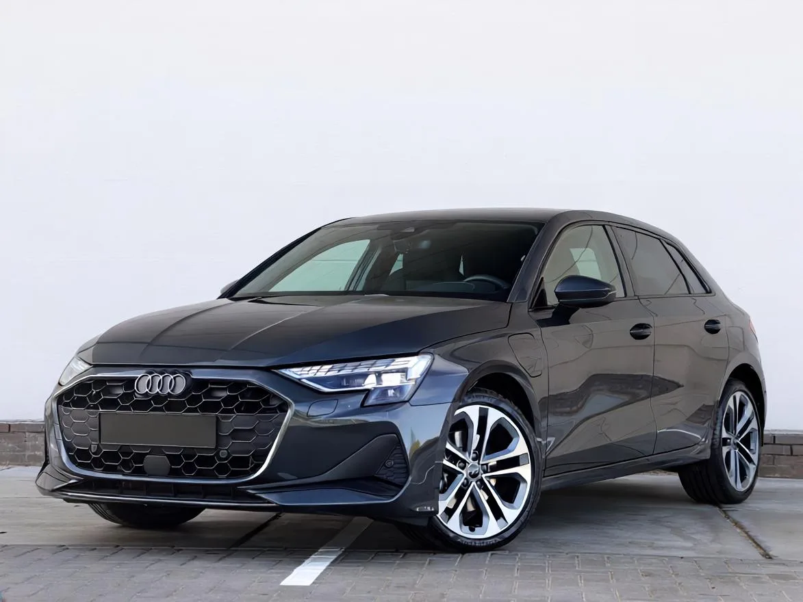Audi A3 (2025) — foto 1