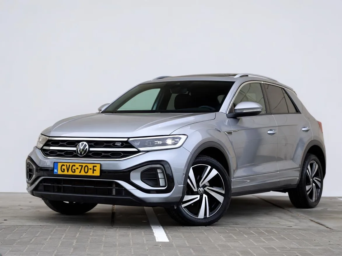 Volkswagen T-Roc (2023) — foto 1