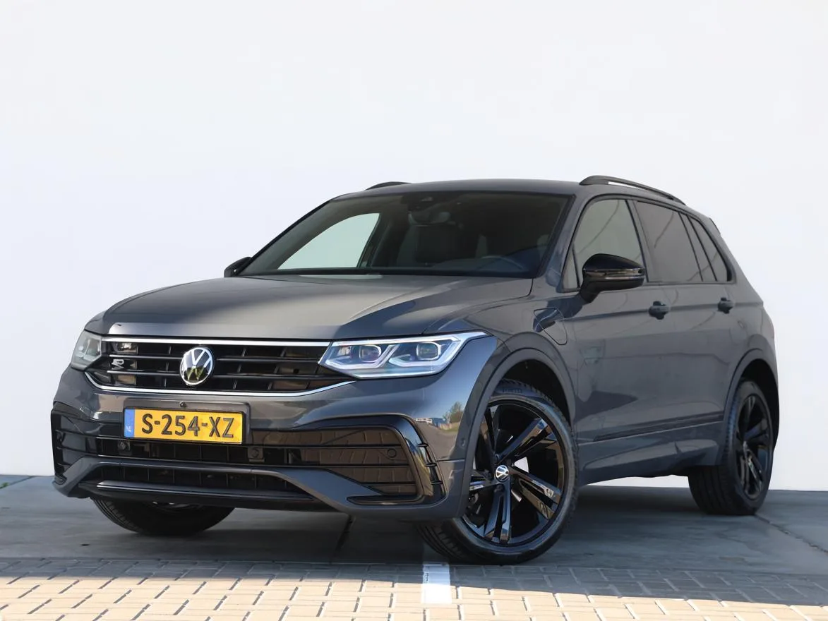 Volkswagen Tiguan (2023) — foto 1