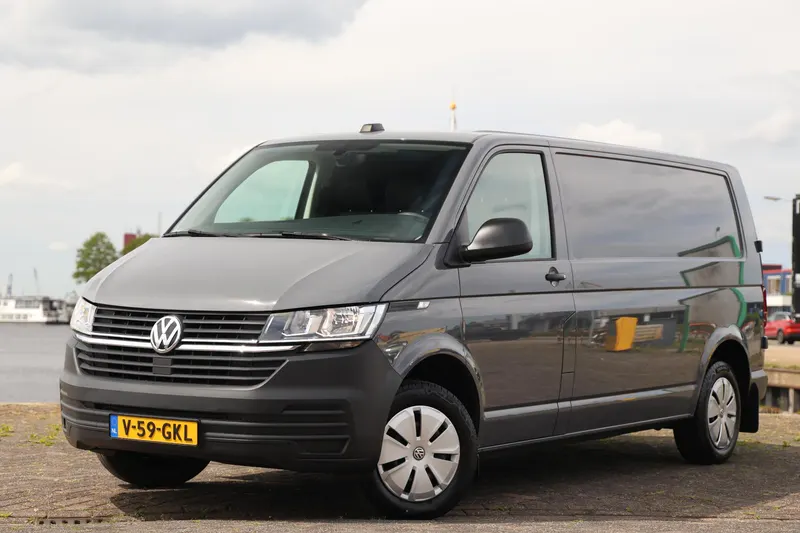 Volkswagen Transporter (2024)