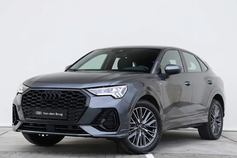 Audi Q3 (2023)