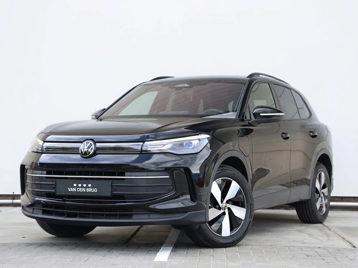 Volkswagen Tiguan (2025) — foto 1