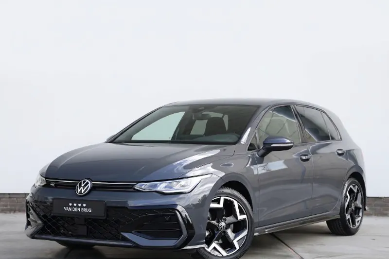 Volkswagen Golf (2025)