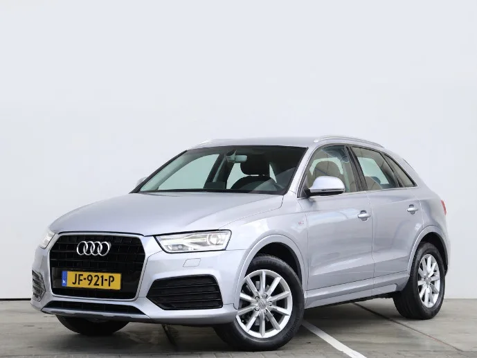 Audi Q3 (2016) — foto 1