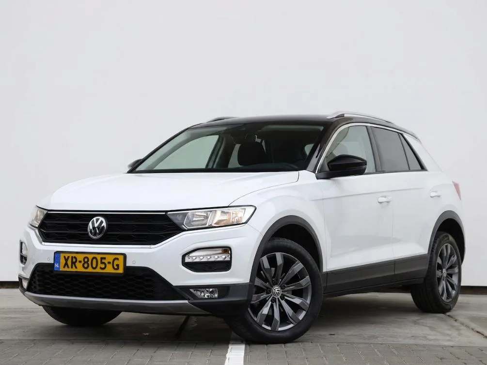 Volkswagen T-Roc (2019) — foto 1